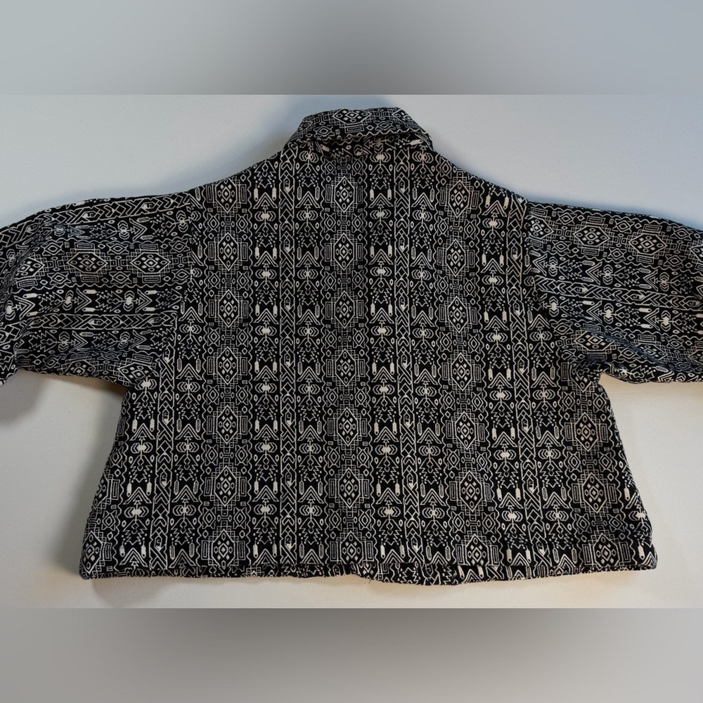 Ecoté Cropped Boxy Brocade Swing Jacket Small EUC - Picture 11 of 11